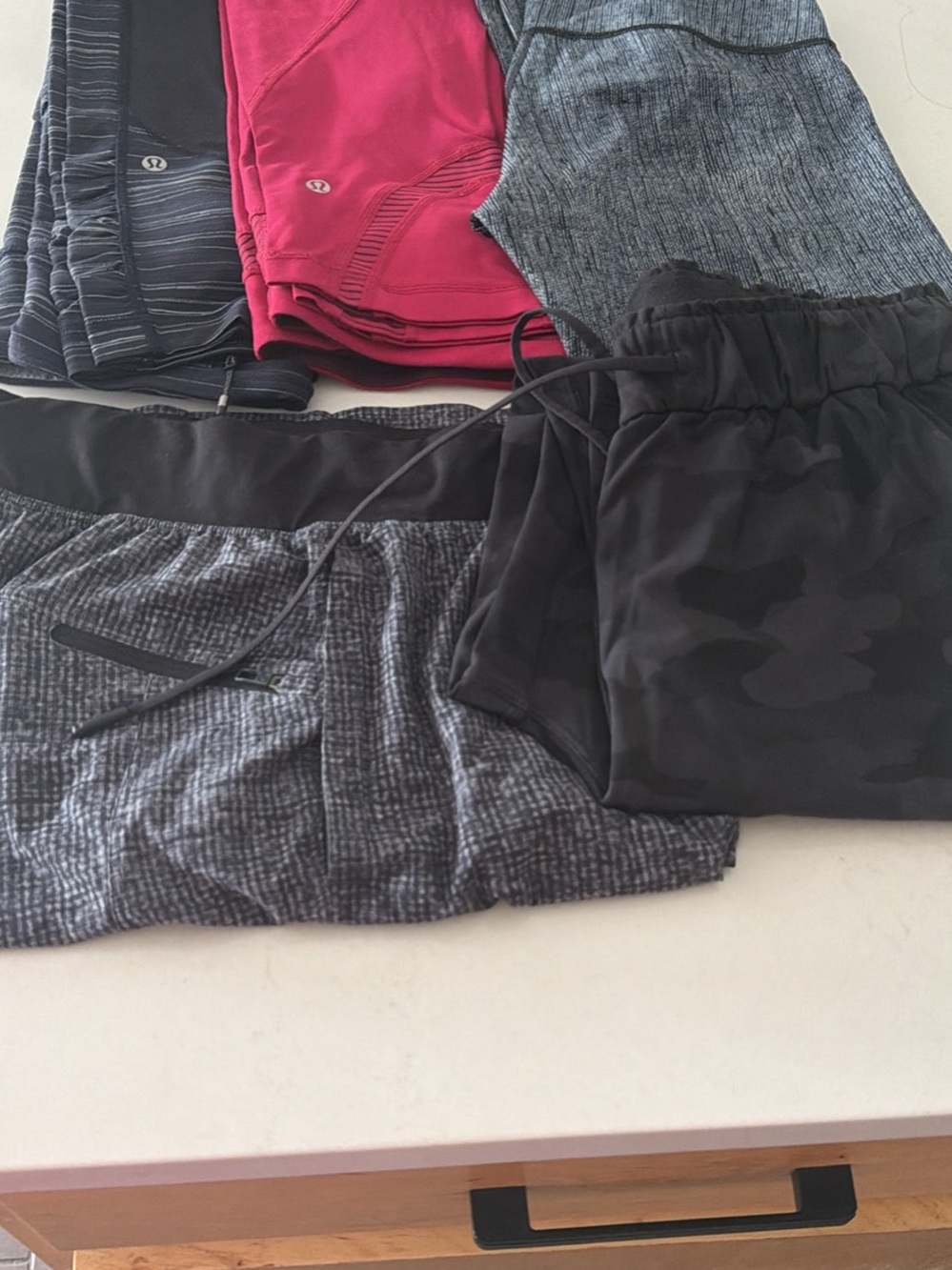 lululemon  woman’s leggings in black, gray, blue, and pink Lululemon bundle